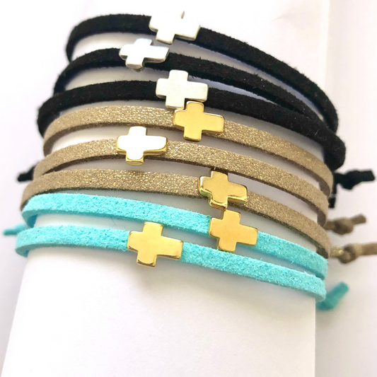 Bracelet with Small Cross